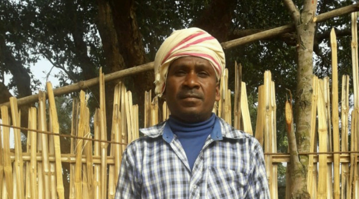 free emg signals characterization in three states of contraction by