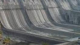 Sardar Sarovar Dam.jpeg