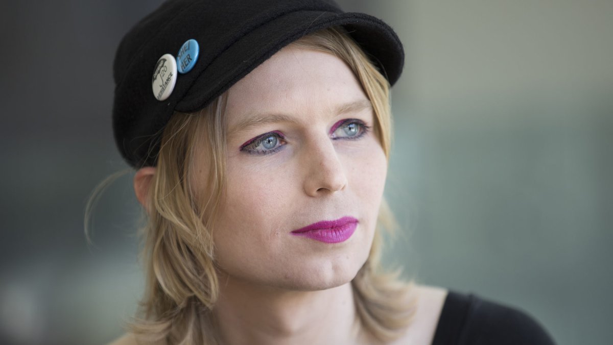Chelsea Manning Released After 62 Days Of Being Held For -7891