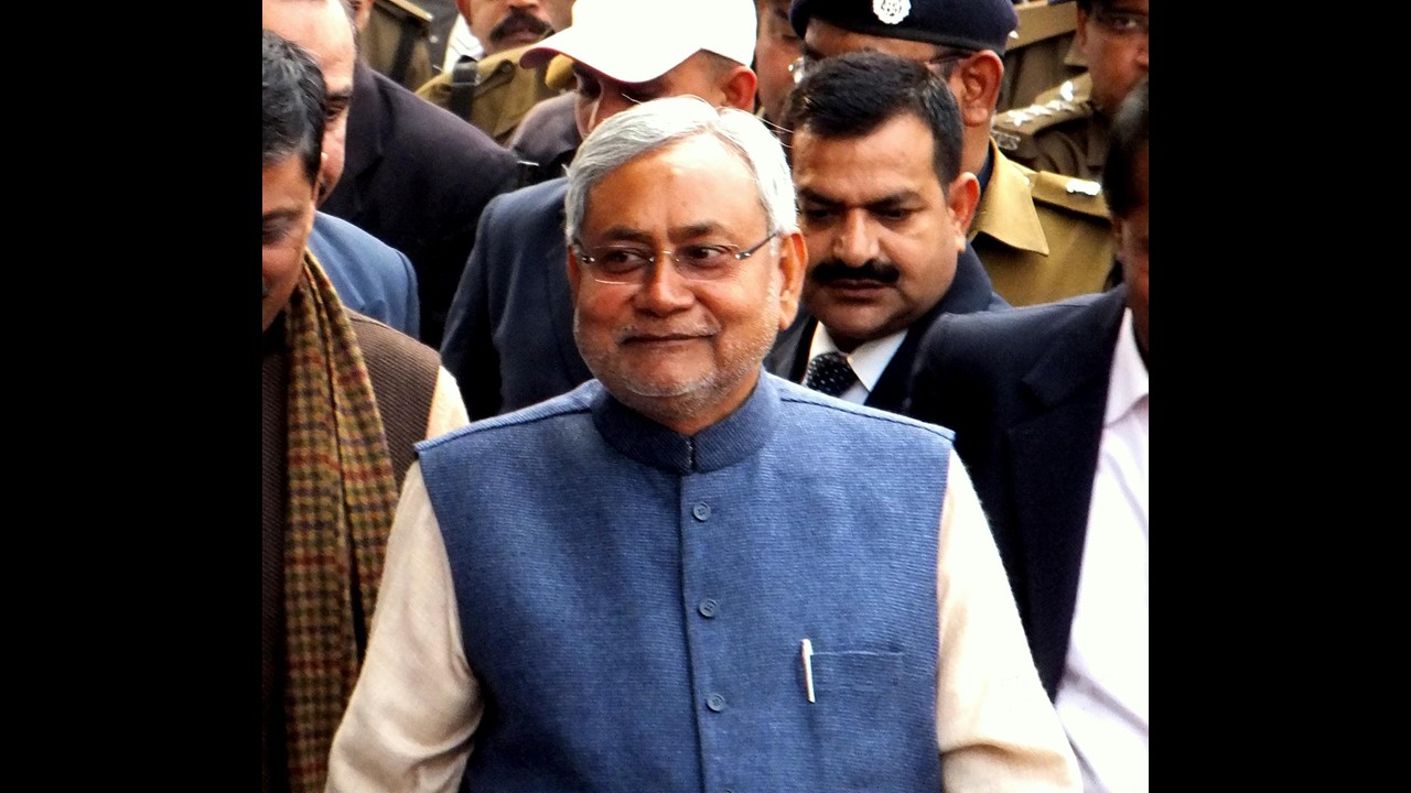 Bihar A Dithering Govt Forces People To Use Gamchas As Masks