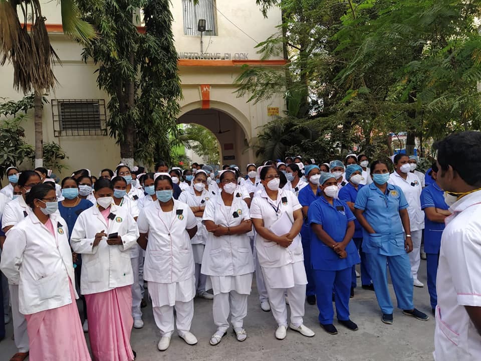 TN: Government Nurses Protest, Demand Permanent Jobs and Fair Wages |  NewsClick