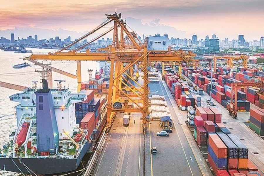 Unions Gear up to Resist Threat of Privatisation of Ports As Govt
