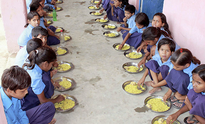 Bihar: Lack of Drinking Water in Schools Deprive Mid-Day Meals to Hundreds of Students - NewsClick