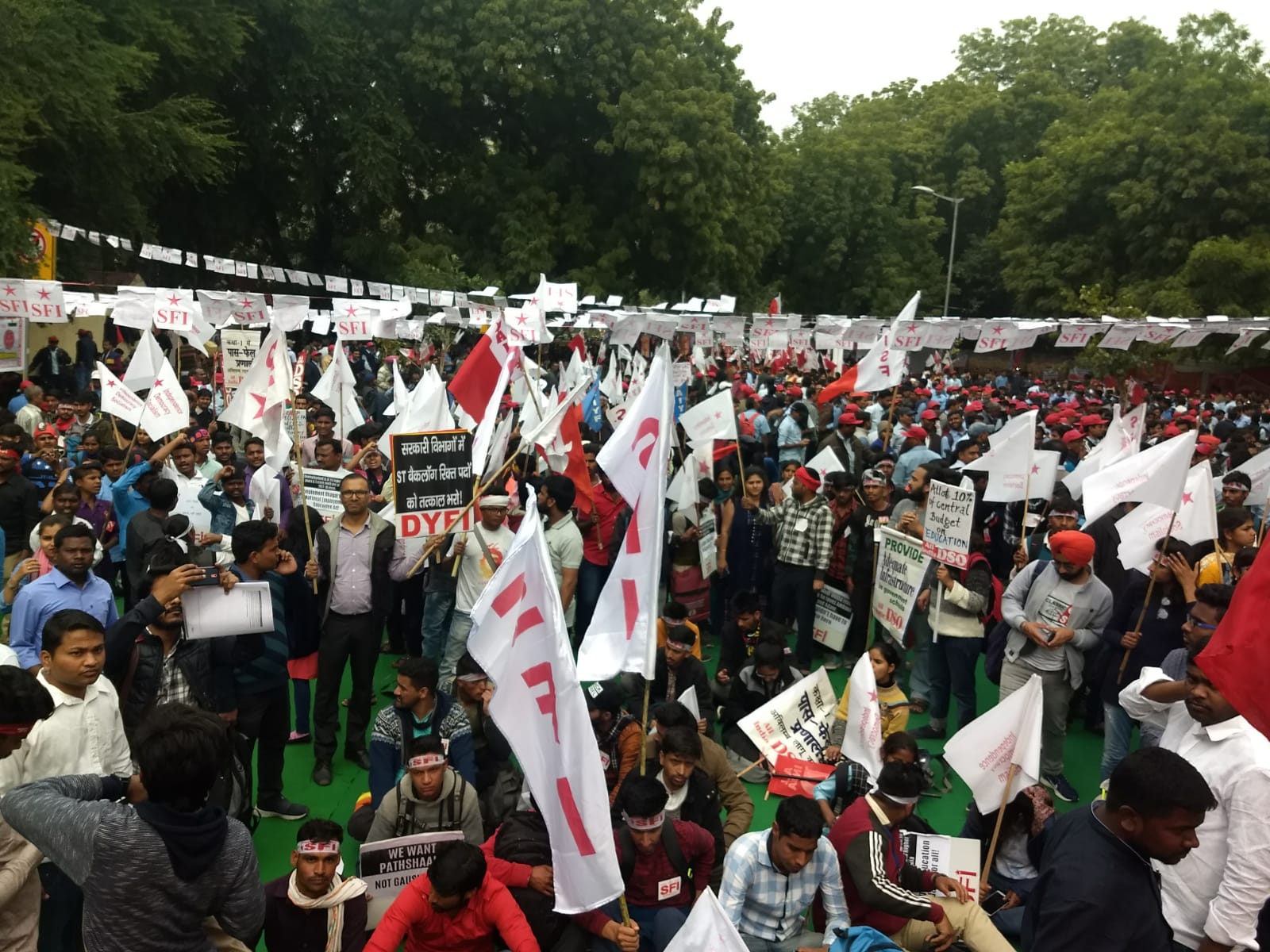 Student-organisations-protest-against-narendra-modi-government.jpeg