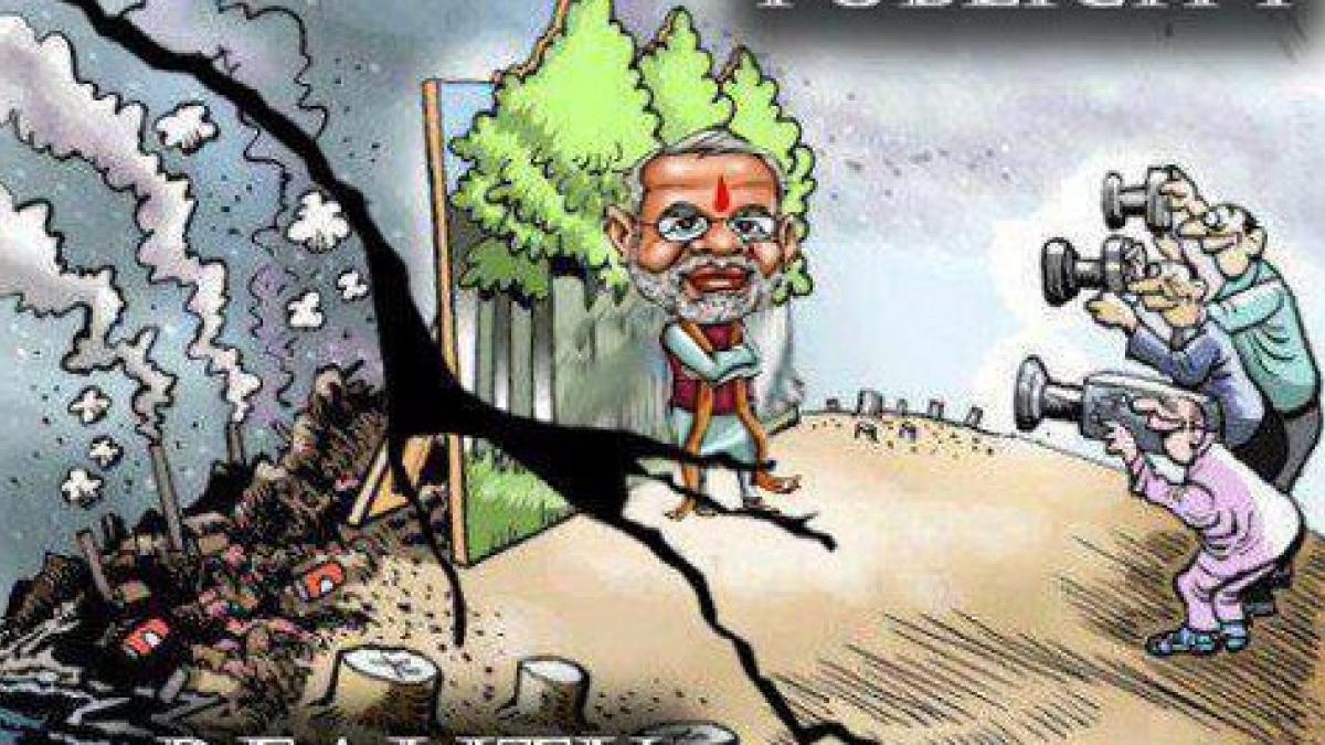 Dramatic Failure of Skill Development Programme: Window to Real Gujarat Part #2 | NewsClick Dramatic Failure of Skill Development Programme: Window to Real Gujarat Part #2 | NewsClick