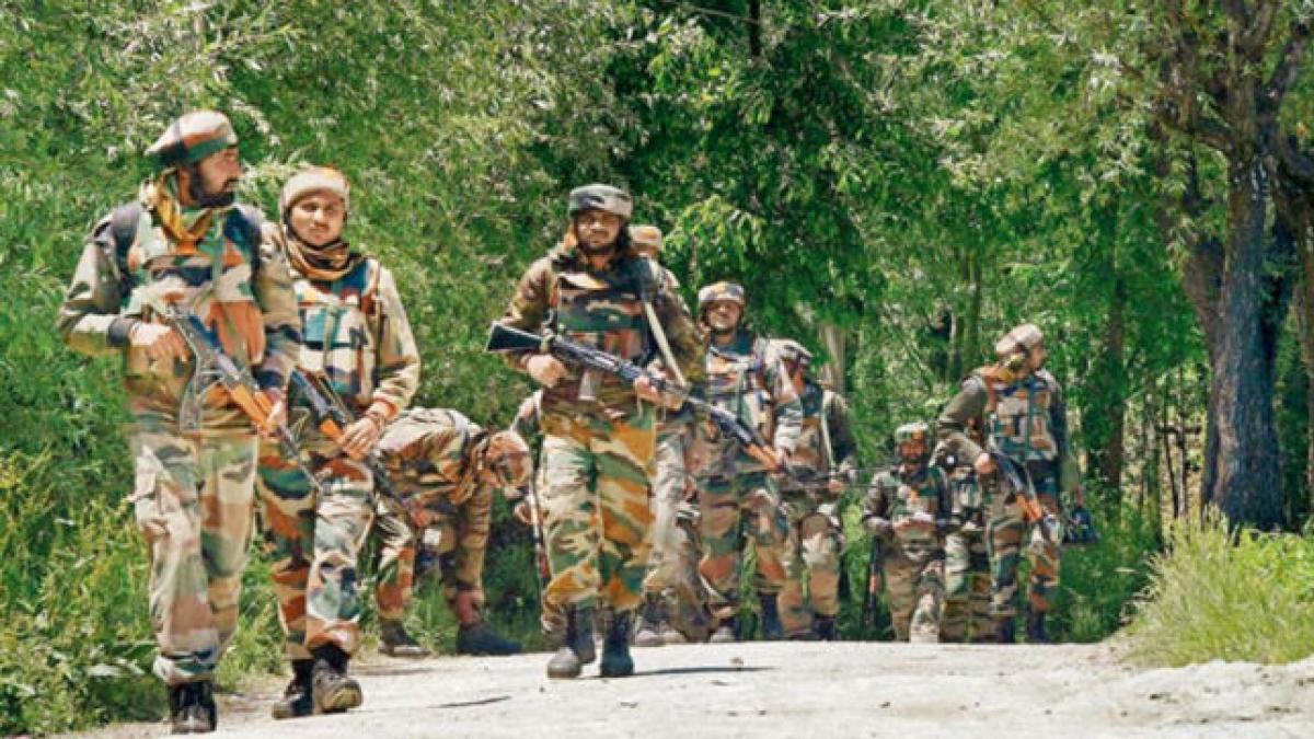 Army Day 2022: Indian Army unveils new combat uniform suitable for extreme  terrains, weather conditions