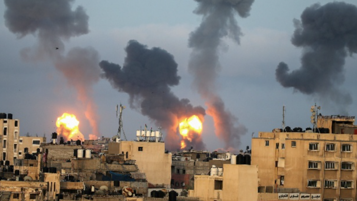 Children Among 24 Killed as Israel Air Strikes Gaza City | NewsClick