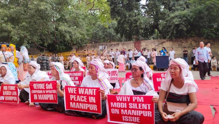 The members of the Joint Coordinating Committee for Peace of Imphal-based Khwairamband Ima Keithel protest at New Delhi’s Jantar Mantar on Monday.