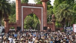 AMU Students Call Off Dharna
