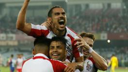 David Williams of ATK celebrates his goal vs Bengaluru FC in the ISL