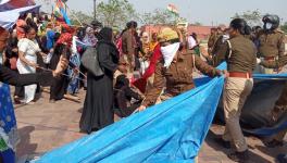 Police crackdown at anti-CAA protest in Lucknow, UP.