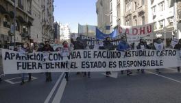 Hundreds of people mobilized in parts of the Buenos Aires province demanding the safe return of 22-year-old Facundo Astudillo Castro on July 30. Photo: Resumen Latinoamericano