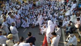 Farmers protest against Farm Bills.