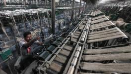 West Bengal Jute Workers Demand Immediate Reopening of Mills
