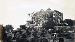 (19th century photo of Babri Masjid, Source- Wikimedia Commons)