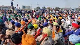 Farmers attending a public meeting at Singhu border on Monday. Image clicked by Mukund Jha