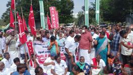TN: Farmers Begin Sit-In Protests Against Farm Laws, Thousands Detained