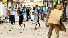Kashmir: Fifteen of 39 Youths Arrested for Stone-Pelting to be Charged with PSA