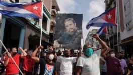 Amid the campaign being waged against Cuba on social media and fueled by protests in response to food shortages and electricity cuts, hundreds took to the streets to defend the revolution. 
