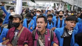 Thousands of Indonesian Students Protest Across Cities on Rumoured Delay of 2024 Election