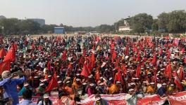 Workers from multiple states including West Bengal, Karnataka, among others, gathered at Ramleela Maidan on Sunday. Image clicked by Ronak Chhabra