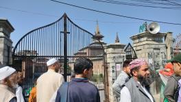 J&K: Outrage as Authorities Bar Juma't ul Vida Prayers at Srinagar's Jamia Masjid