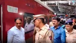 Mumbai-Jaipur Superfast Express train