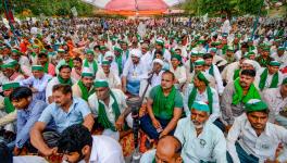 Under Rakesh Tikait, Thousands of Farmers Protest Against Yogi Govt