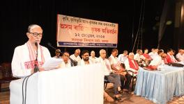 Writer and literary critic Hiren Gohain addresses the Samyukta Kisan Morcha convention in Guwahati on Tuesday.