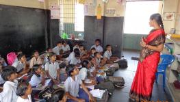 A teacher and her attentive students in a primary school in Chennai, India. Credit: GPE/Deepa Srikantaiah