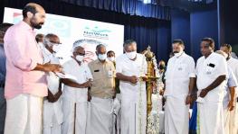 Chief Minister Pinarayi Vijayan inaugurating the declaration of 114 libraries at Kerala Bank Hall, Kannur.