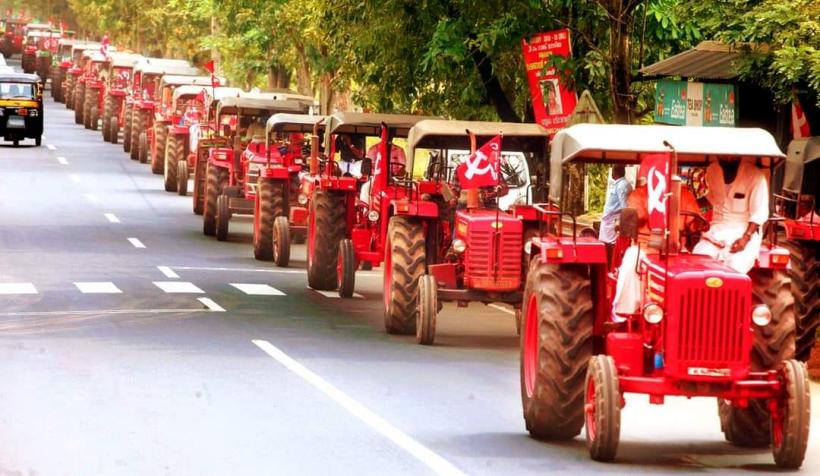Tractor Rally at Alappuzha in solidarity with farmers protest