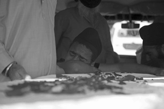 (Policeman Anoop Singhâs teenage son mourns his fatherâs killing by militants in South Kashmirâs Pulwama on May 21, 2020. According to official data, over 30 security forces personnel have been killed so far in 2020). Picture: Kamran Yousuf/NewsClick (Policeman Anoop Singhâs teenage son mourns his fatherâs killing by militants in South Kashmirâs Pulwama on May 21, 2020. According to official data, over 30 security forces personnel have been killed so far in 2020). Picture: Kamran Yousuf/NewsClick