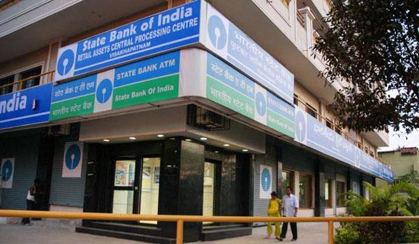 Maintain Minimum Balance in Your Account or Else Pay a Fine, Says SBI