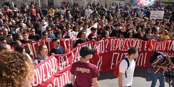Students March in Italy