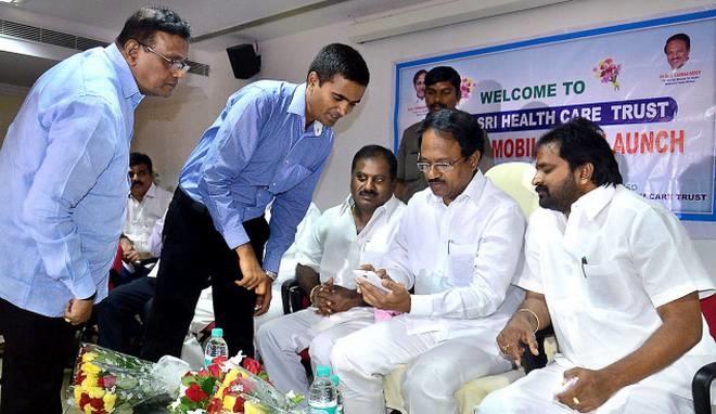 Telangana Health Minister C. Laxma Reddy along with Chief Executive Officer of Aarogyasri Health Care