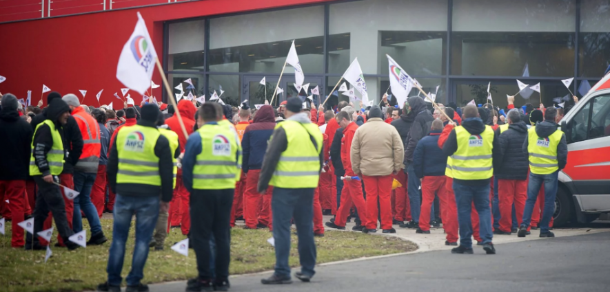 Audi Workers In Hungary