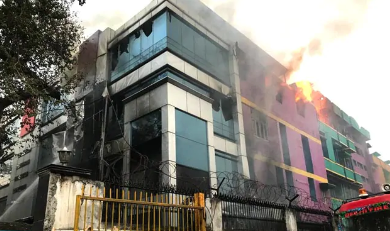 After Arpit Hotel, Archies Factory in Naraina Goes Ablaze