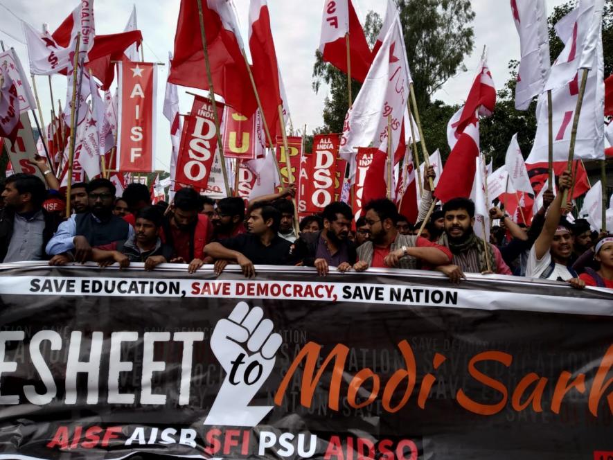 Various Student organisations including SFI, AIDSO, PSU, AISB, & AISF have began their march to the Parliament in New Delhi, against the continuous systemic attacks by the Modi government on higher education and its anti-student policies.