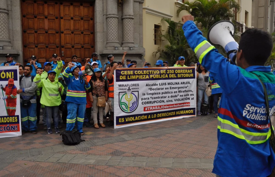 Municipal Cleaners in Peru Protest Against Mass Dismissals