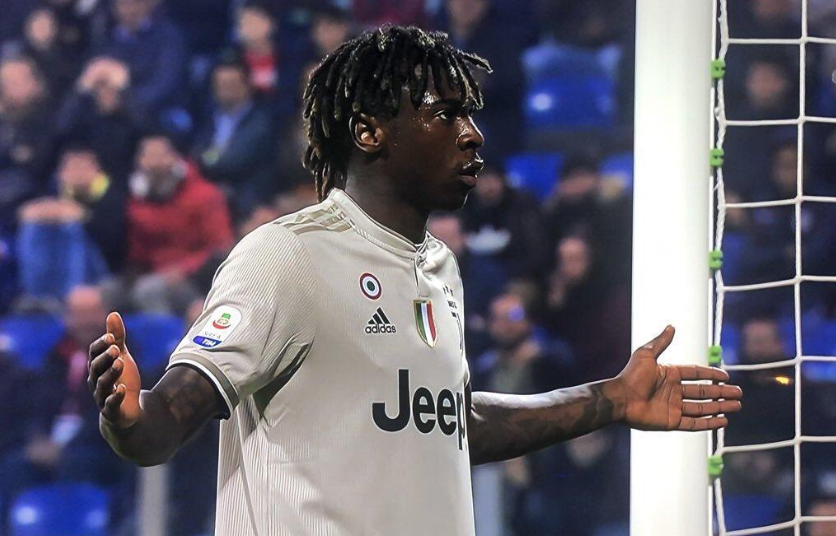 Moise Kean of Juventus celebrates his goal against Cagliari in the Serie A