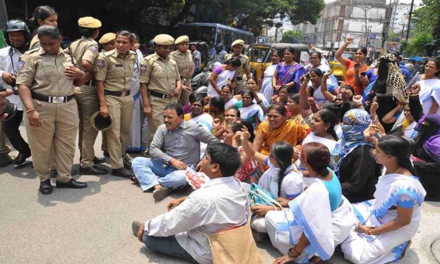 Telangana ASHA Workers Stage Protest, Demanded Fixing of Salaries