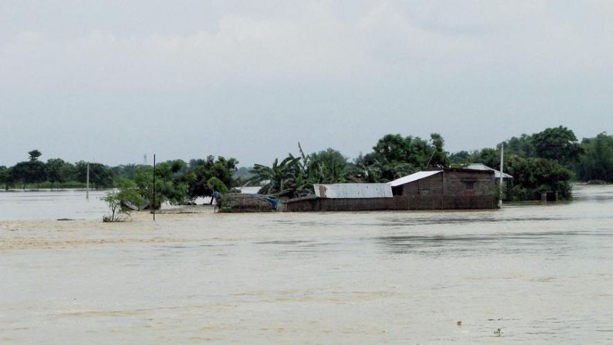 Koshi Flood Victims Threaten to Launch Civil Disobedience for Tax Abolition