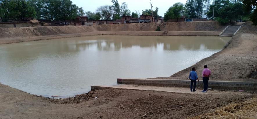 Bundelkhand Drought: Villagers Of Banda Working Hard To Revive Ponds, Wells