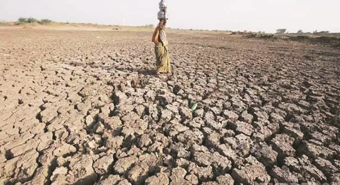 How Gujarat Government is Deepening the Water Crisis