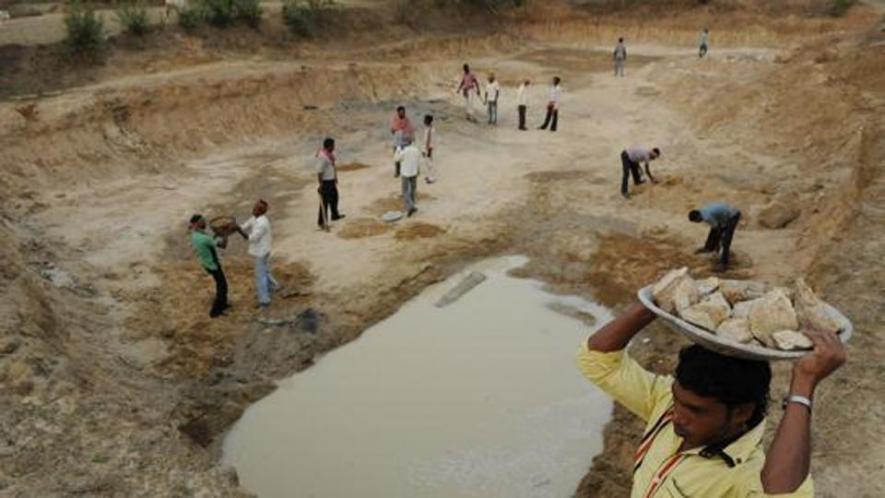 Modi Govt. Failed to Meet Drought Projects in Previous Year, Reorients MGNREGA for Water Conservation