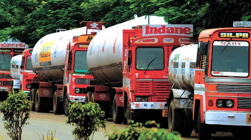IOC Prefers Private Parties Over Cooperative; Himachal Transporters To Protest
