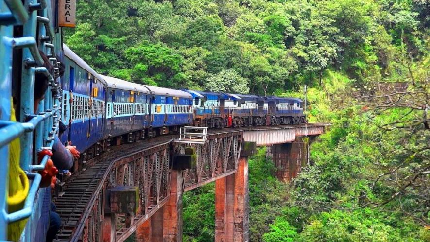 IRCTC to Study Heritage Rail Routes to Rope in Private Players
