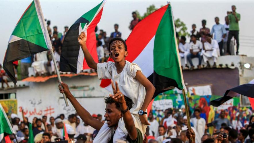 The Sudanese military junta and civilian protesters reached an agreement on July 5 on the transitional government for 39 months.