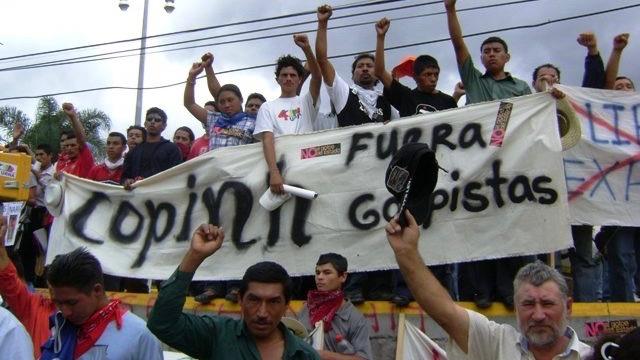 COPINH mobilizing against the coup in 2009.